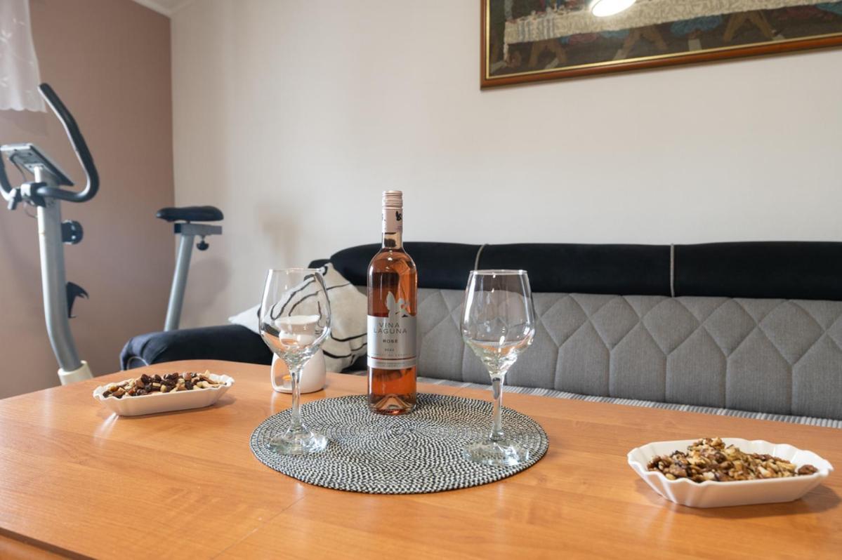 Apartman Kesten Lovran Bagian luar foto